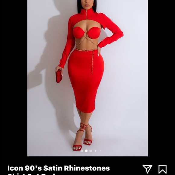 Set - Picture 2 of 2